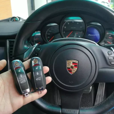 Làm Chìa Khóa Xe Porsche